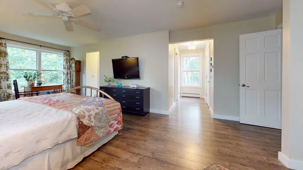 23 Thomas Drive Scarborough ME 04074