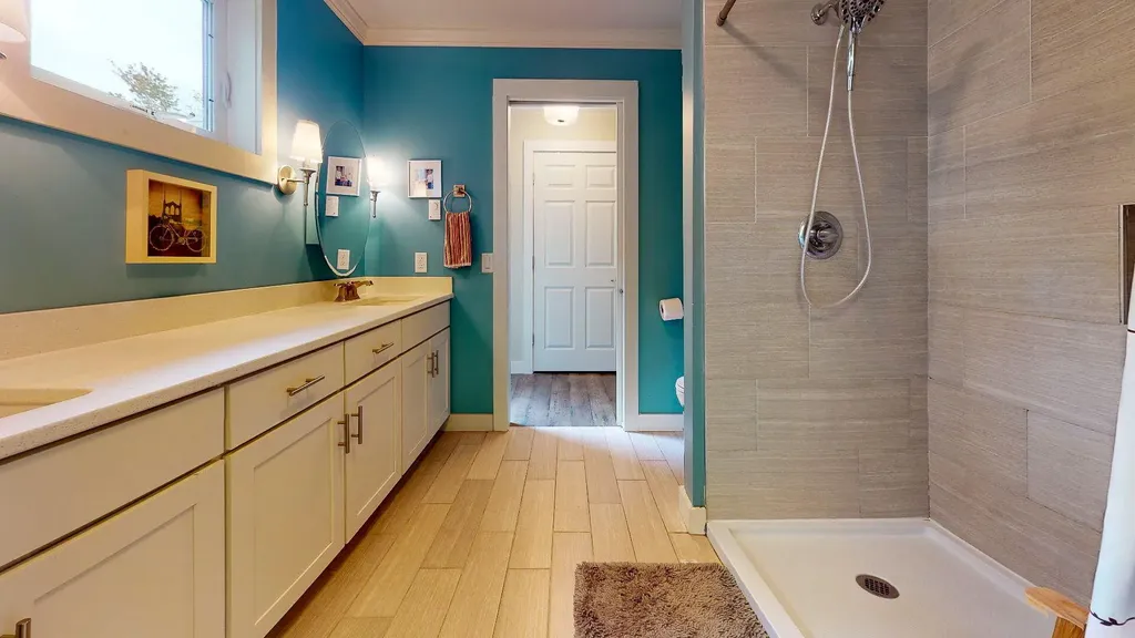 23 Thomas Drive Scarborough ME 04074