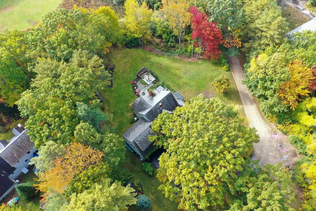 23 Thomas Drive Scarborough ME 04074