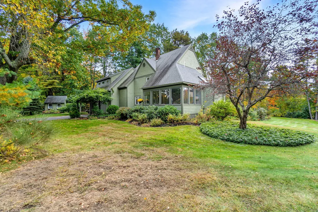 23 Thomas Drive Scarborough ME 04074