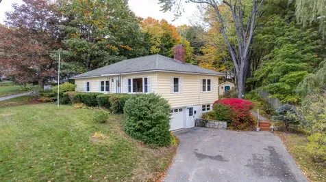 15 Deer Hill Avenue Westbrook ME 04092