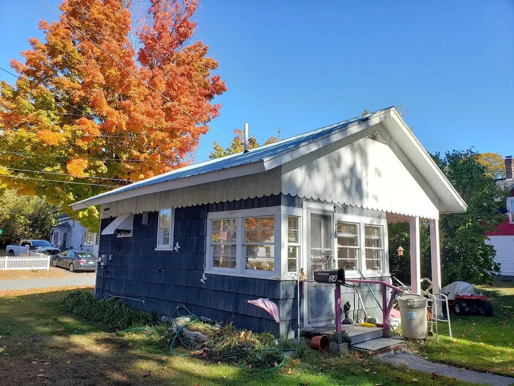 24 Clinton Street Milo ME 04463