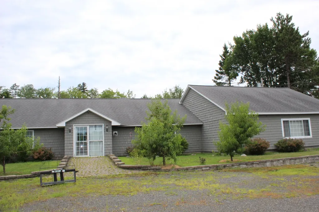 612 N Dexter Road Dexter ME 04930
