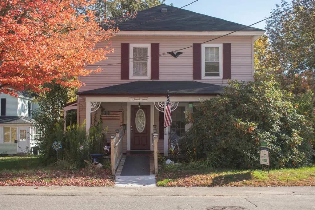 15 Jewell Street Jay ME 04239