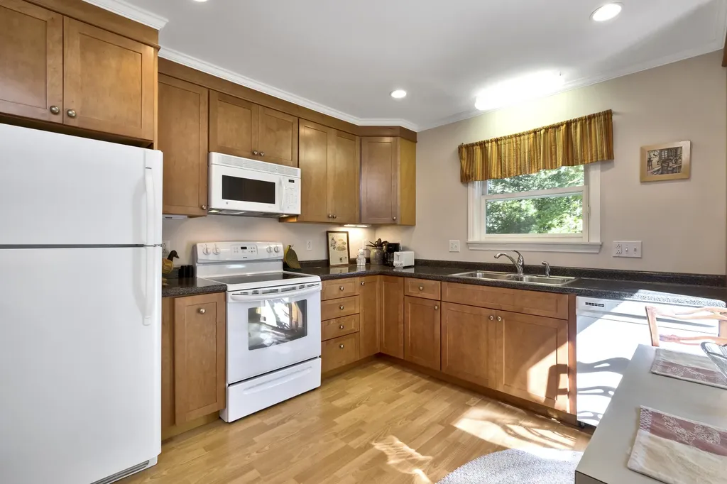 100 Arboretum Park Drive Warren ME 04864