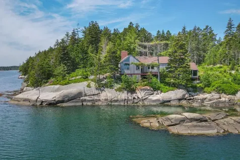 52 Starboard Rock Road Vinalhaven ME 04863