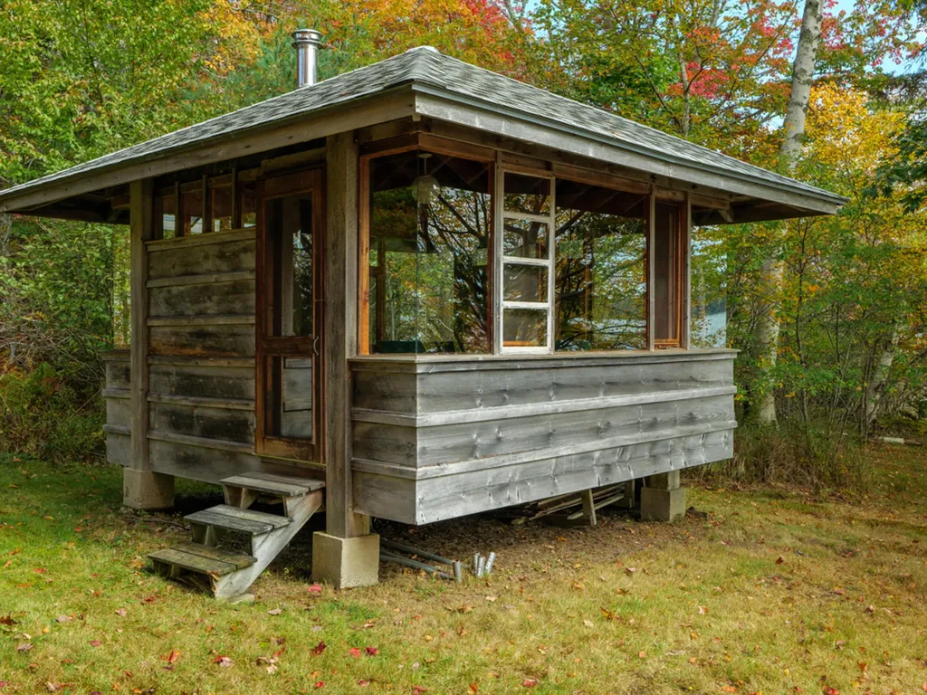 32 Lichen Lane Blue Hill ME 04614
