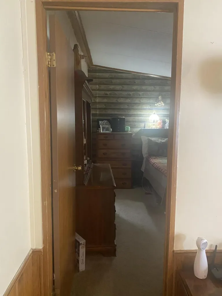 9 Pinetree Lane Lewiston ME 04240