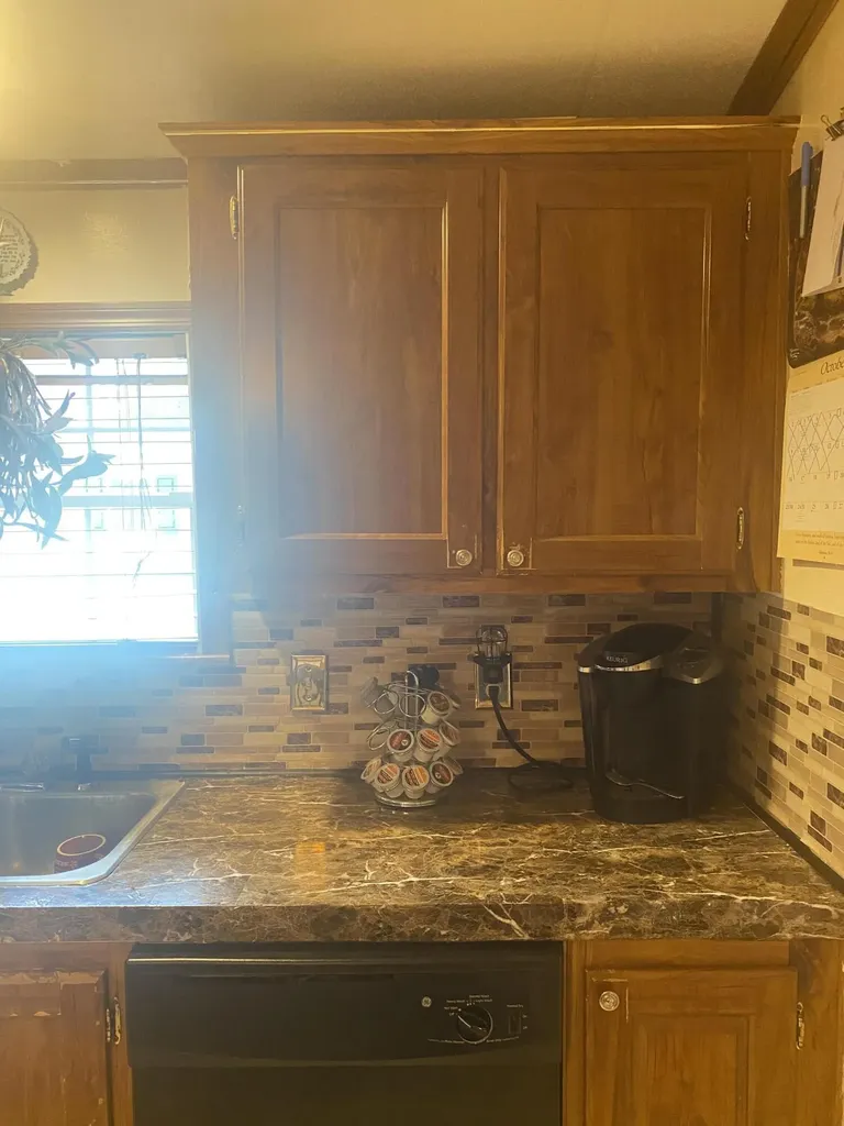 9 Pinetree Lane Lewiston ME 04240