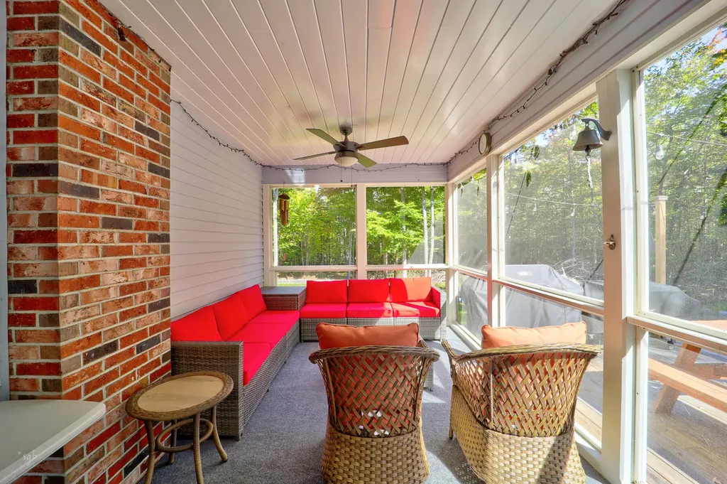 26 Larnus Hill Lane Blue Hill ME 04614