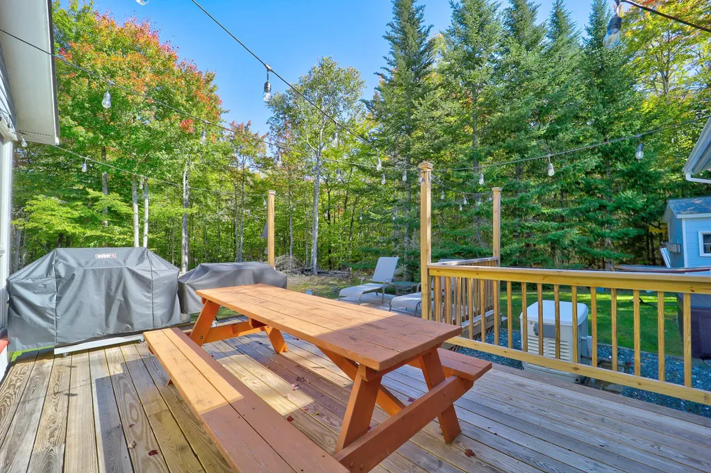26 Larnus Hill Lane Blue Hill ME 04614
