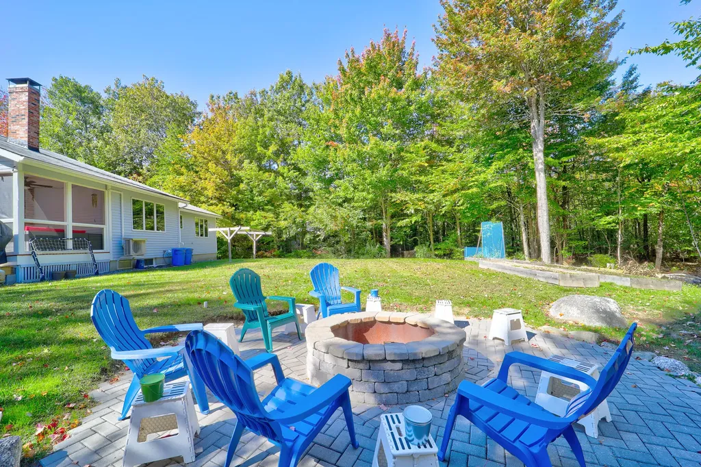 26 Larnus Hill Lane Blue Hill ME 04614