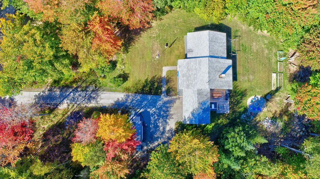 26 Larnus Hill Lane Blue Hill ME 04614
