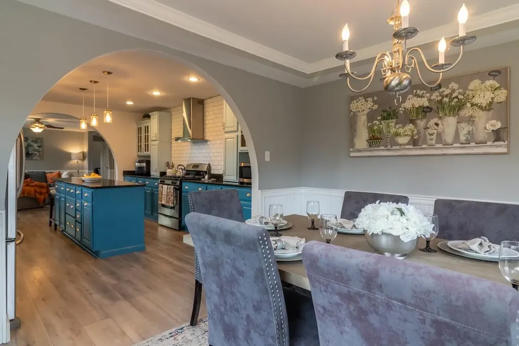 597 Hudson Road Glenburn ME 04401