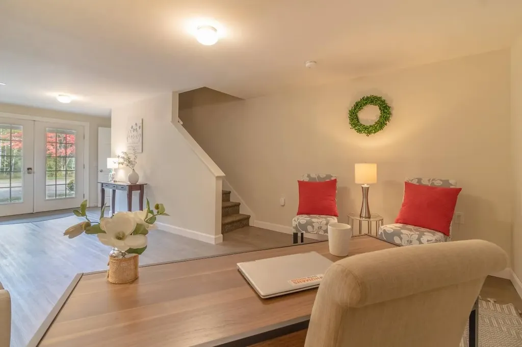 597 Hudson Road Glenburn ME 04401