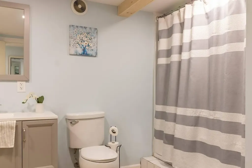597 Hudson Road Glenburn ME 04401