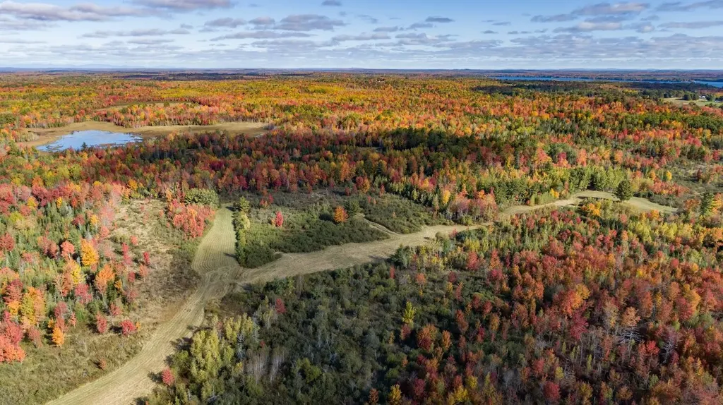 597 Hudson Road Glenburn ME 04401
