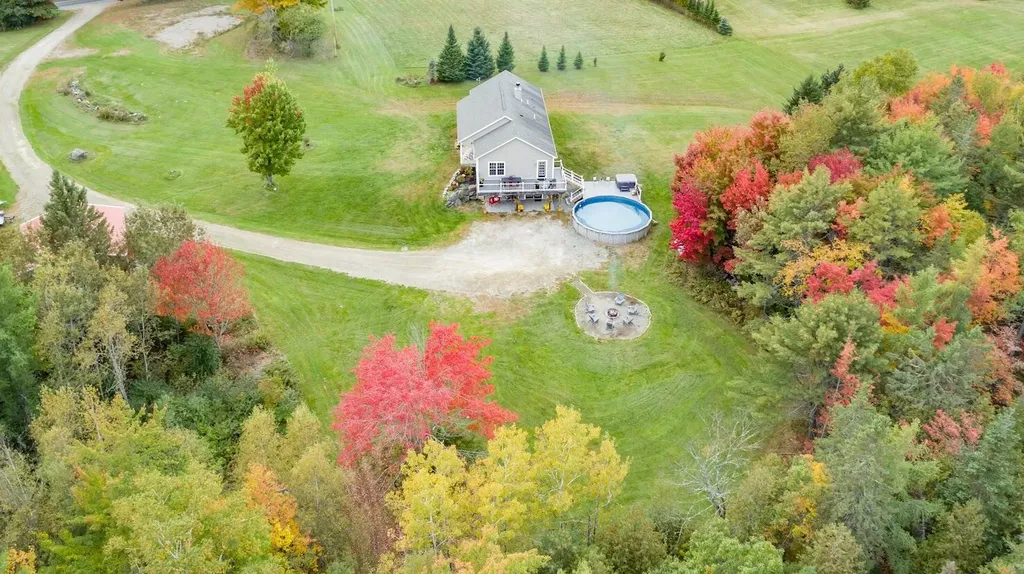 597 Hudson Road Glenburn ME 04401