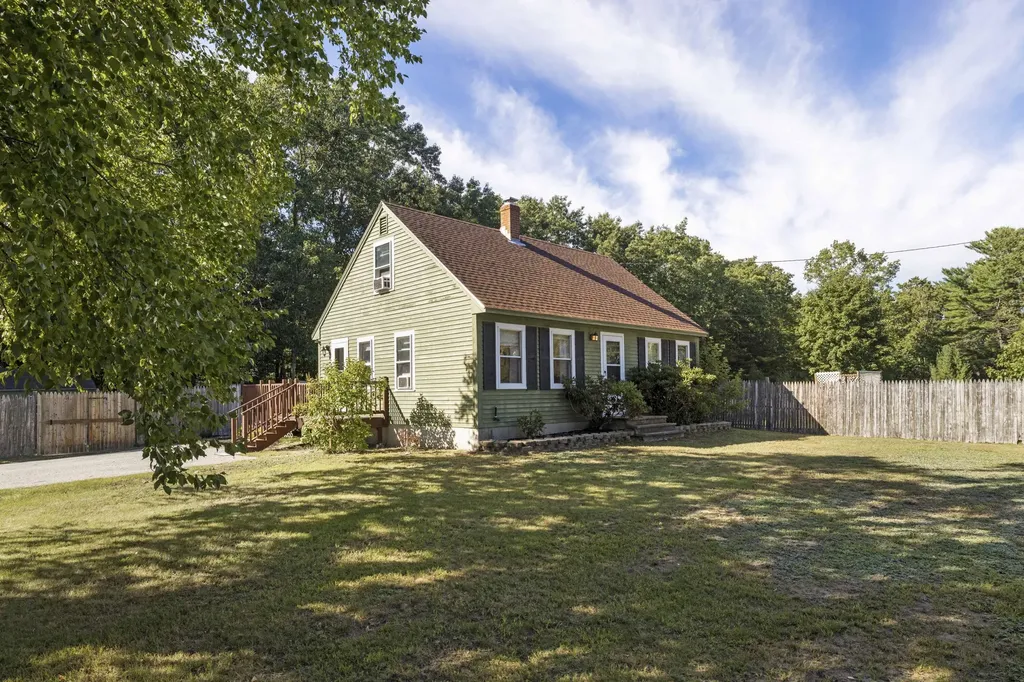 63 Page Road Windham ME 04062