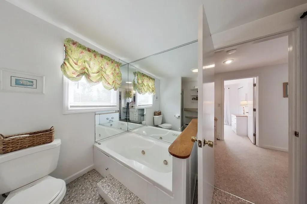 40 Nubble Road York ME 03909