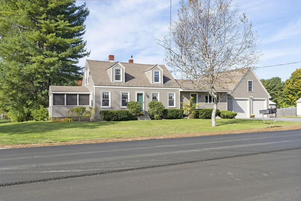 219 Black Point Road Scarborough ME 04074