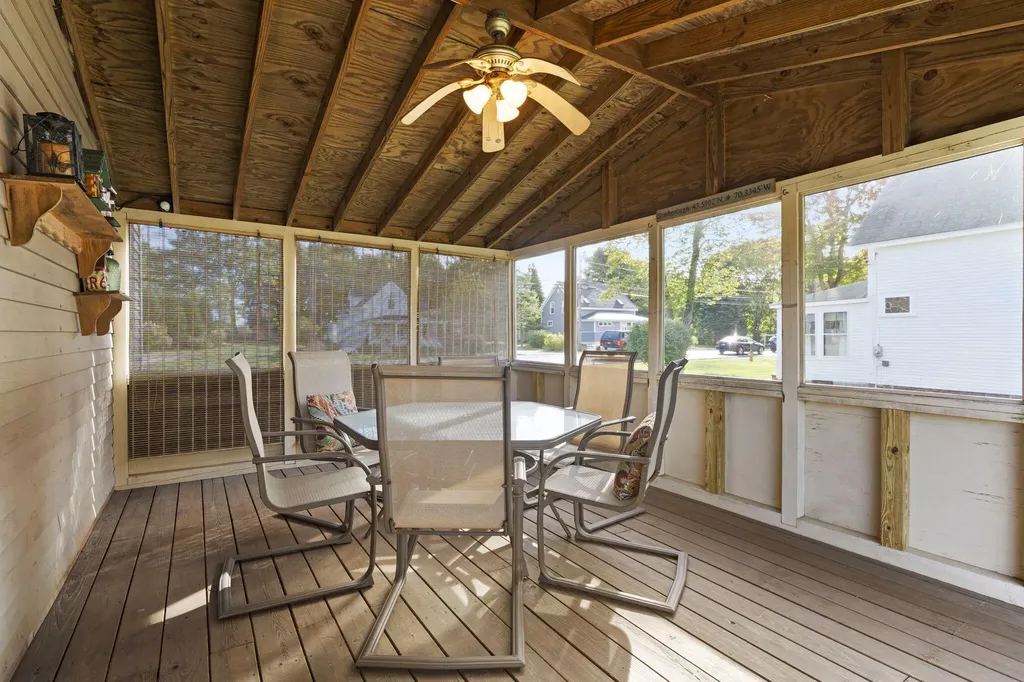 219 Black Point Road Scarborough ME 04074