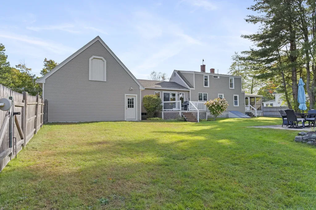 219 Black Point Road Scarborough ME 04074
