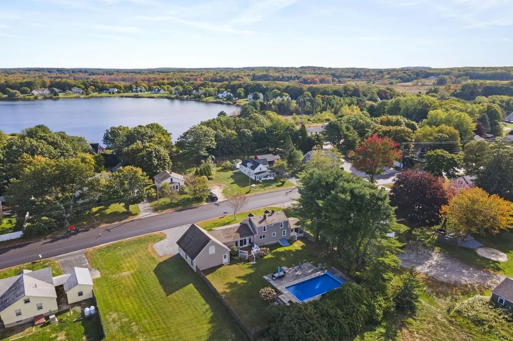 219 Black Point Road Scarborough ME 04074