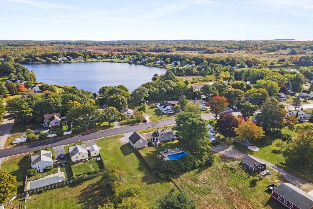 219 Black Point Road Scarborough ME 04074