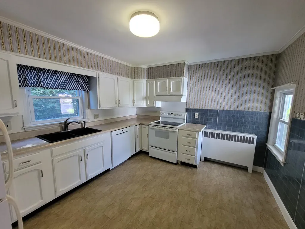 70 15th Street Bangor ME 04401