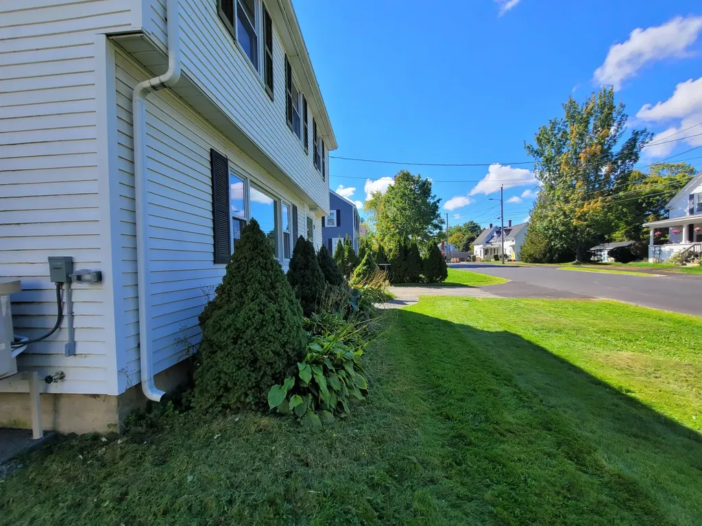 70 15th Street Bangor ME 04401
