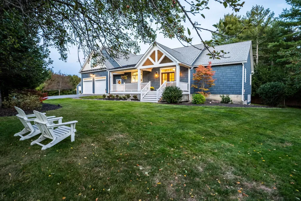 17 Lilac Lane Yarmouth ME 04096