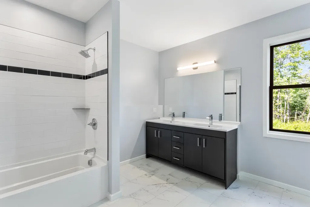 92 Park Street Rockport ME 04856