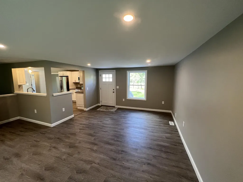 365 Whitefield Road Pittston ME 04345