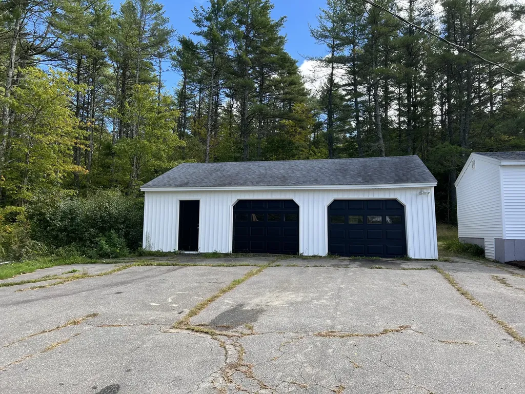 365 Whitefield Road Pittston ME 04345