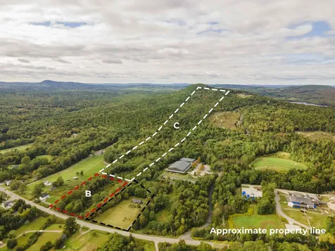 2818 C Atlantic Highway Lincolnville ME 04849