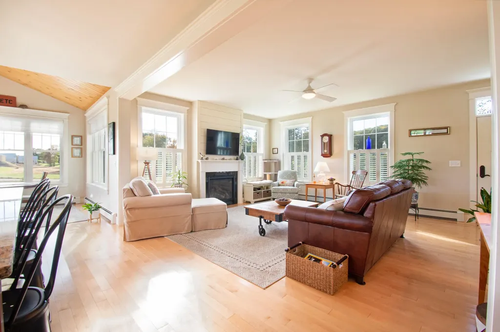 13 Collinsbrook Road Brunswick ME 04011