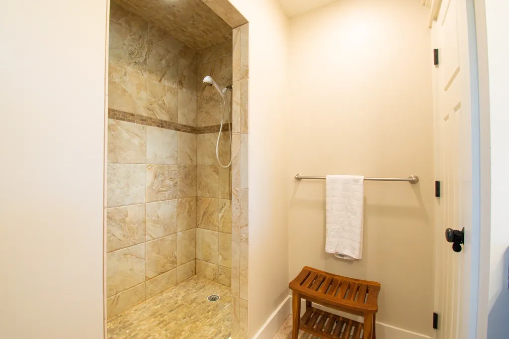 13 Collinsbrook Road Brunswick ME 04011