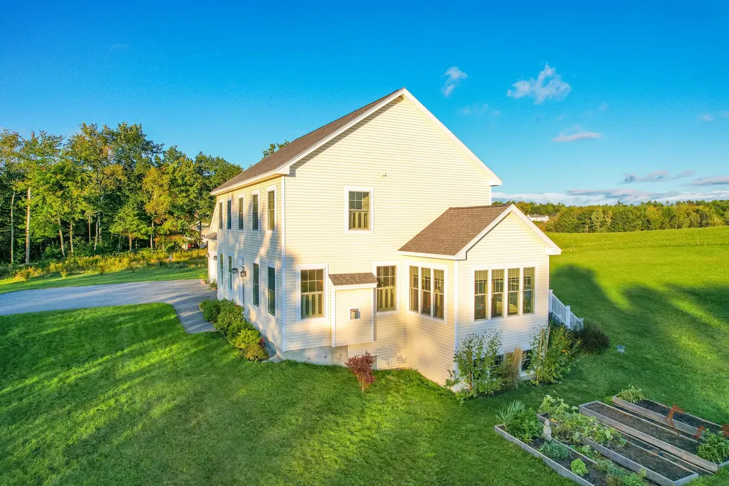 13 Collinsbrook Road Brunswick ME 04011