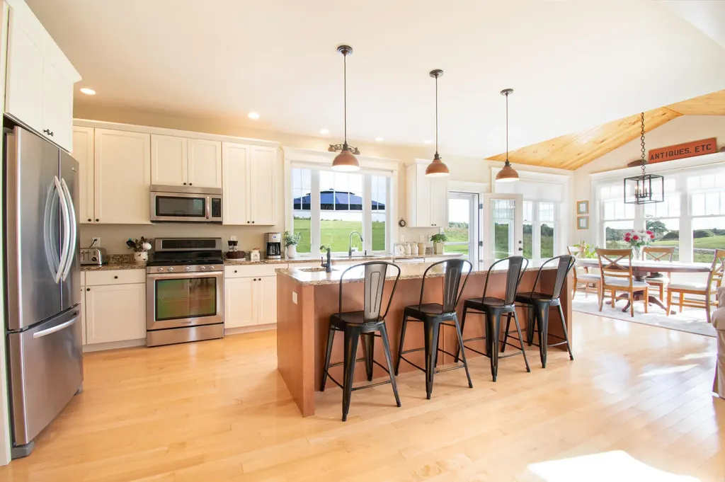 13 Collinsbrook Road Brunswick ME 04011
