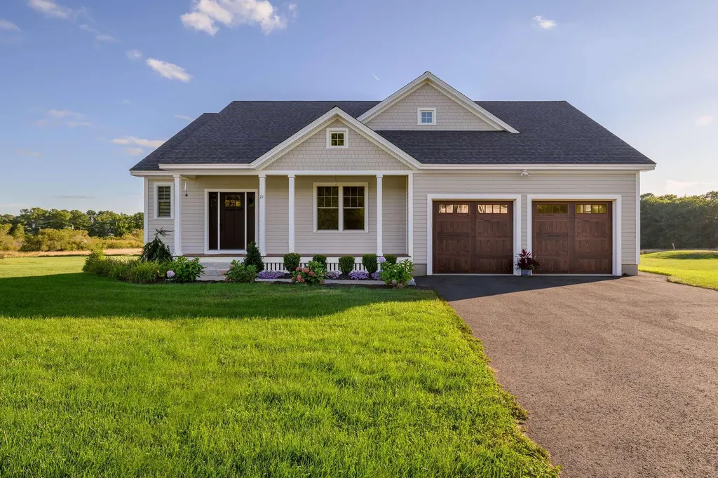 21 Seward Farm Lane Kittery ME 03904