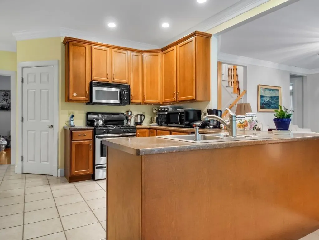 226 East Pittston Road Pittston ME 04345