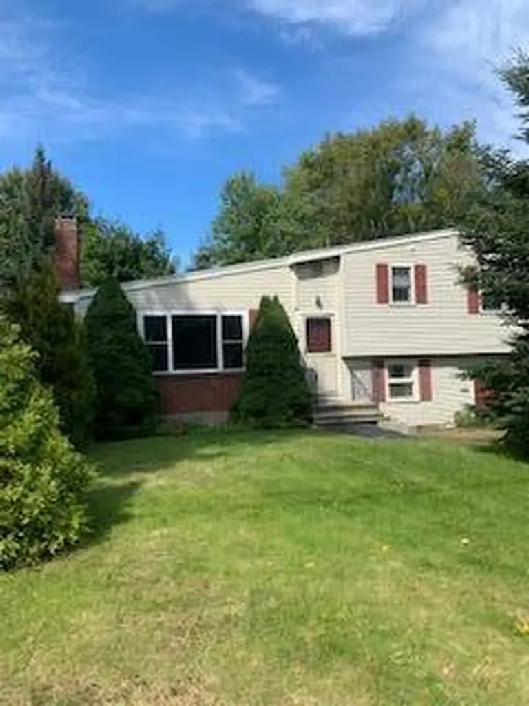 185 Bancroft Street Portland ME 04102