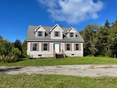 43 Wallston Road Saint George ME 04860