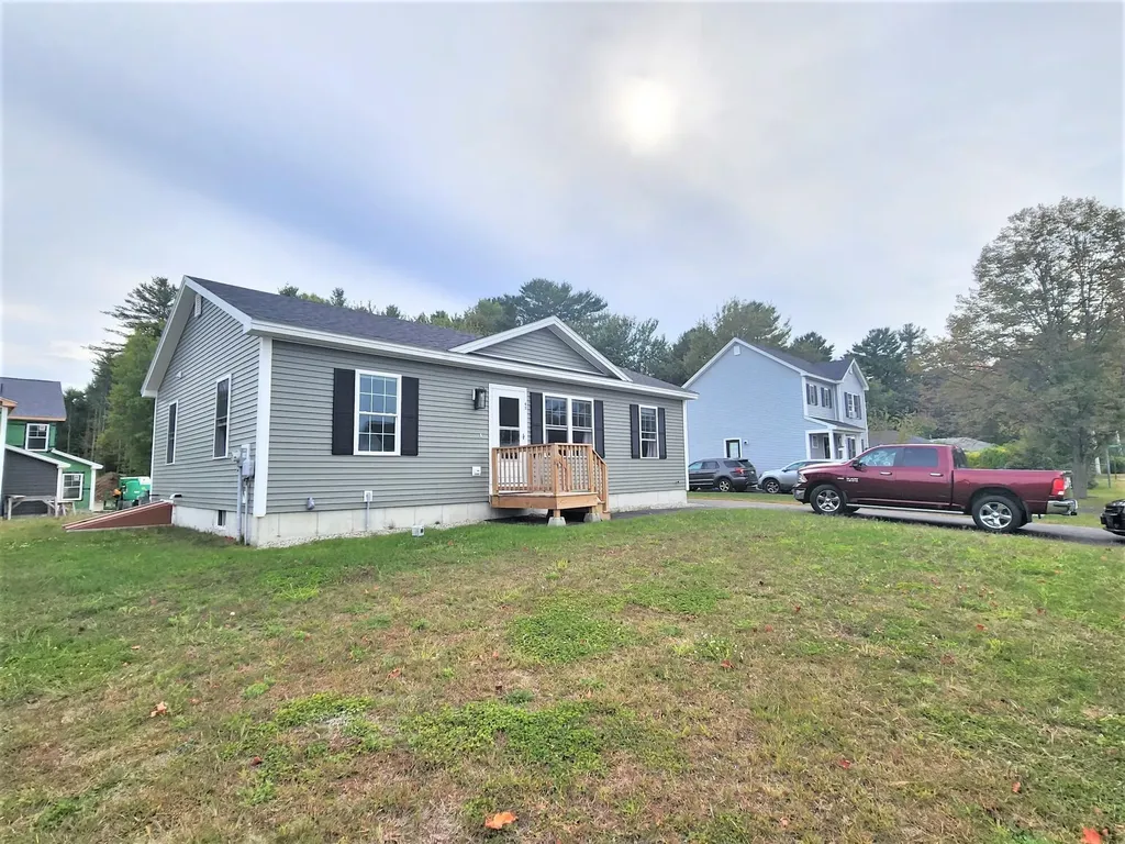 43 Forrestal Drive Brunswick ME 04011