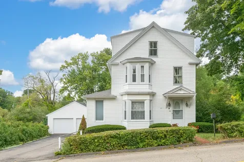 41 Lindsay Road York ME 03909