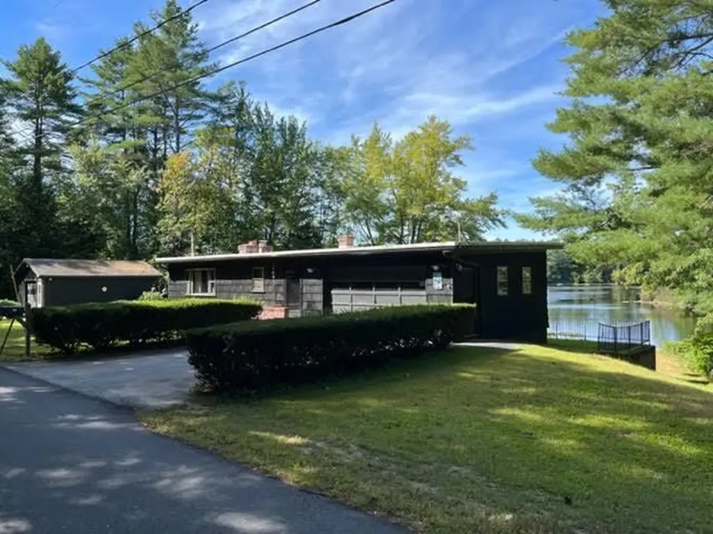 154 Warren Road Buxton ME 04093