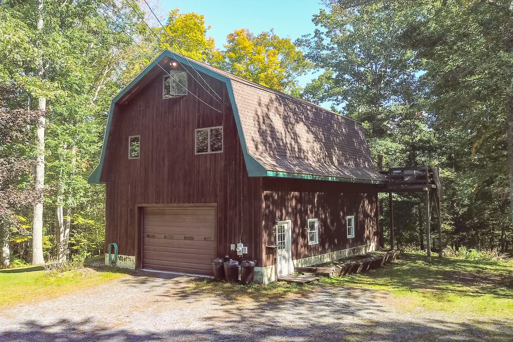 90 Sterlingtown Lane Union ME 04862
