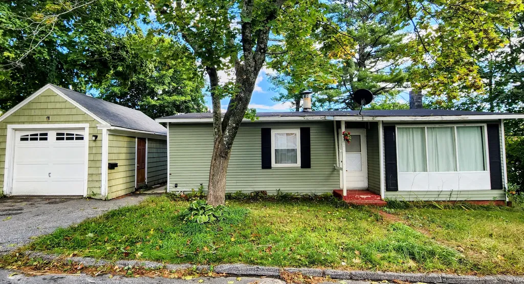 153 Lake Auburn Avenue Auburn ME 04210