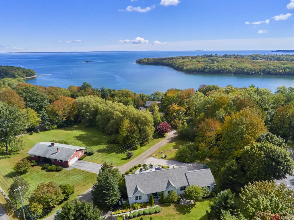 5 Cove View Lane Rockport ME 04856
